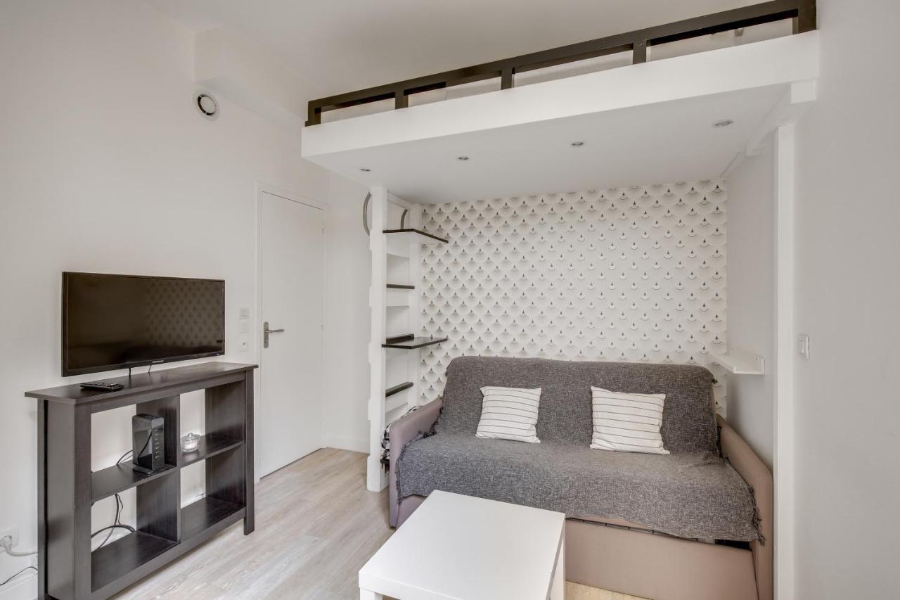 Le Black And White - Trianon Versailles Luaran gambar